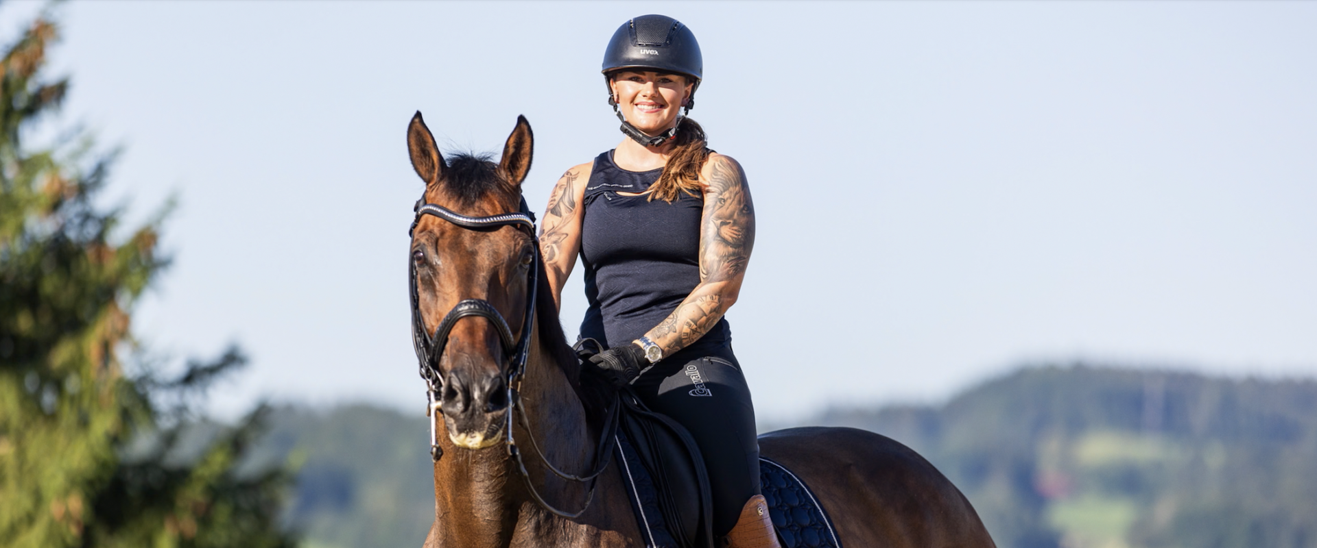 Douglas_Porsche-Diana_Outdoor-Training_cAliceBenes