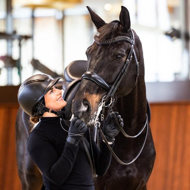 Lord-Franklin_Porsche-Diana_Porträt_cAliceBenes Lord-Franklin_Porsche-Diana_Porträt_cAliceBenes